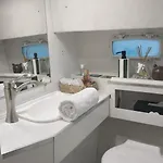 Le Duplex Des Marinas, Dog Friendly & Parking Inclus, 1m90 Sous Plafond Botel