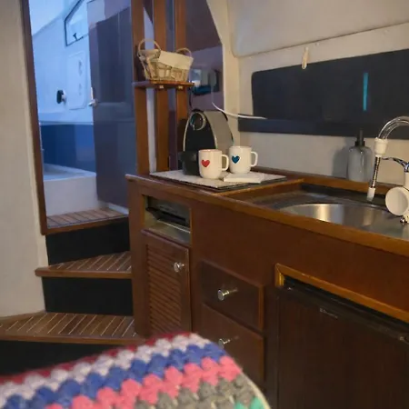 Le Duplex Des Marinas Avec Parking 1m80 Sous Plafond