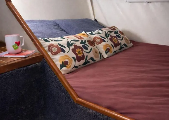 Hotel na wodzie Le Duplex Des Marinas, Dog Friendly & Parking Inclus